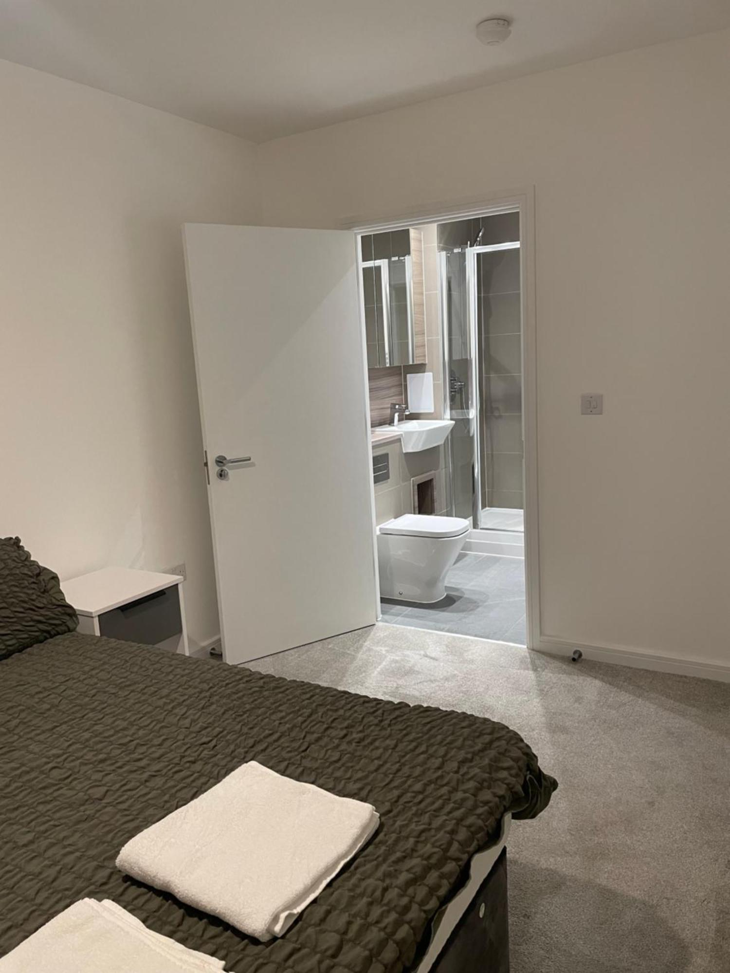 Luxurious 2 Bedroom Apartment 巴尔金 外观 照片